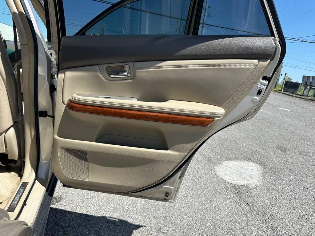 Lexus RX 330 4dr SUV 2004