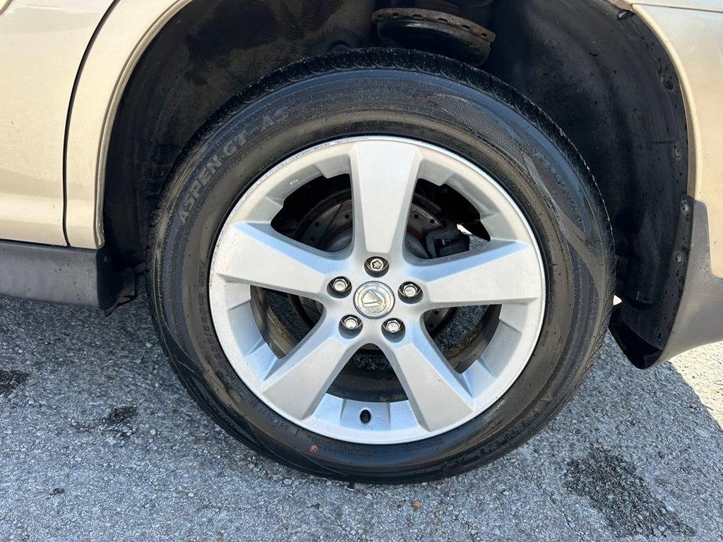 Lexus RX 330 4dr SUV 2004