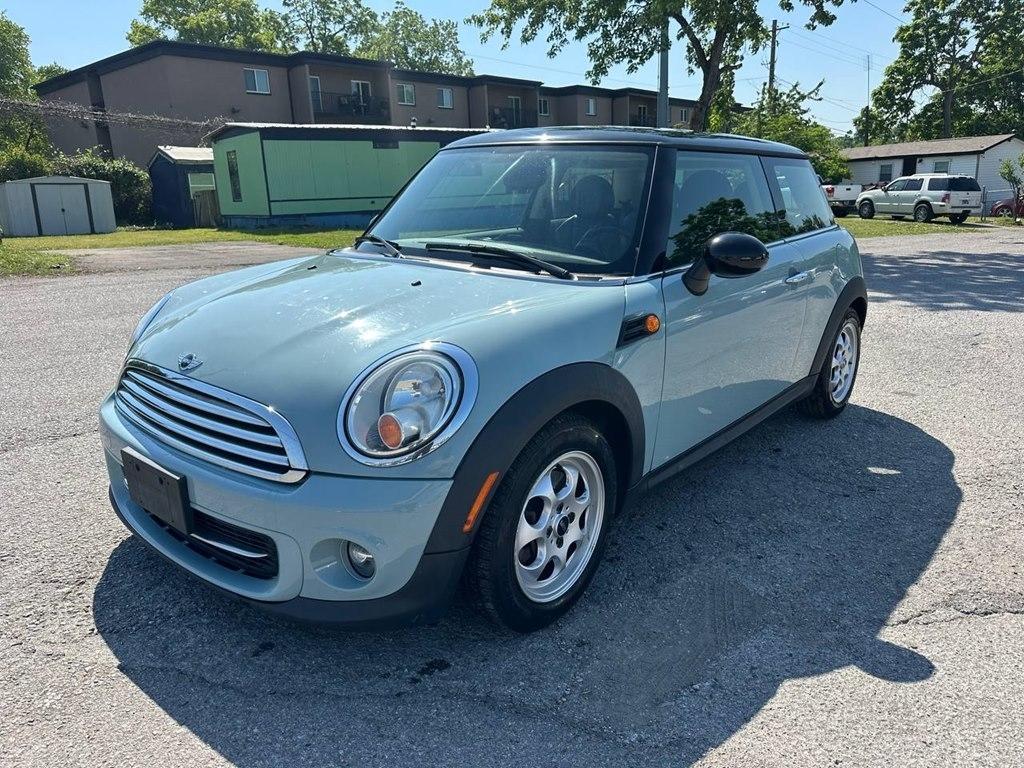 MINI Cooper Hardtop 2dr Cpe 2013