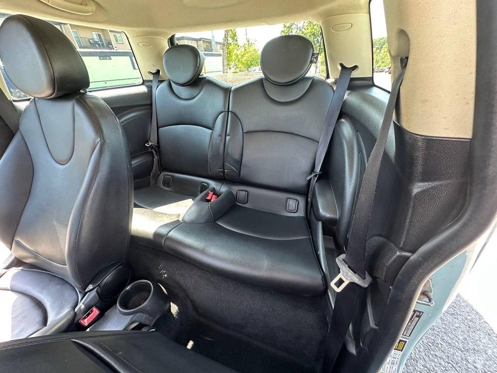 MINI Cooper Hardtop 2dr Cpe 2013