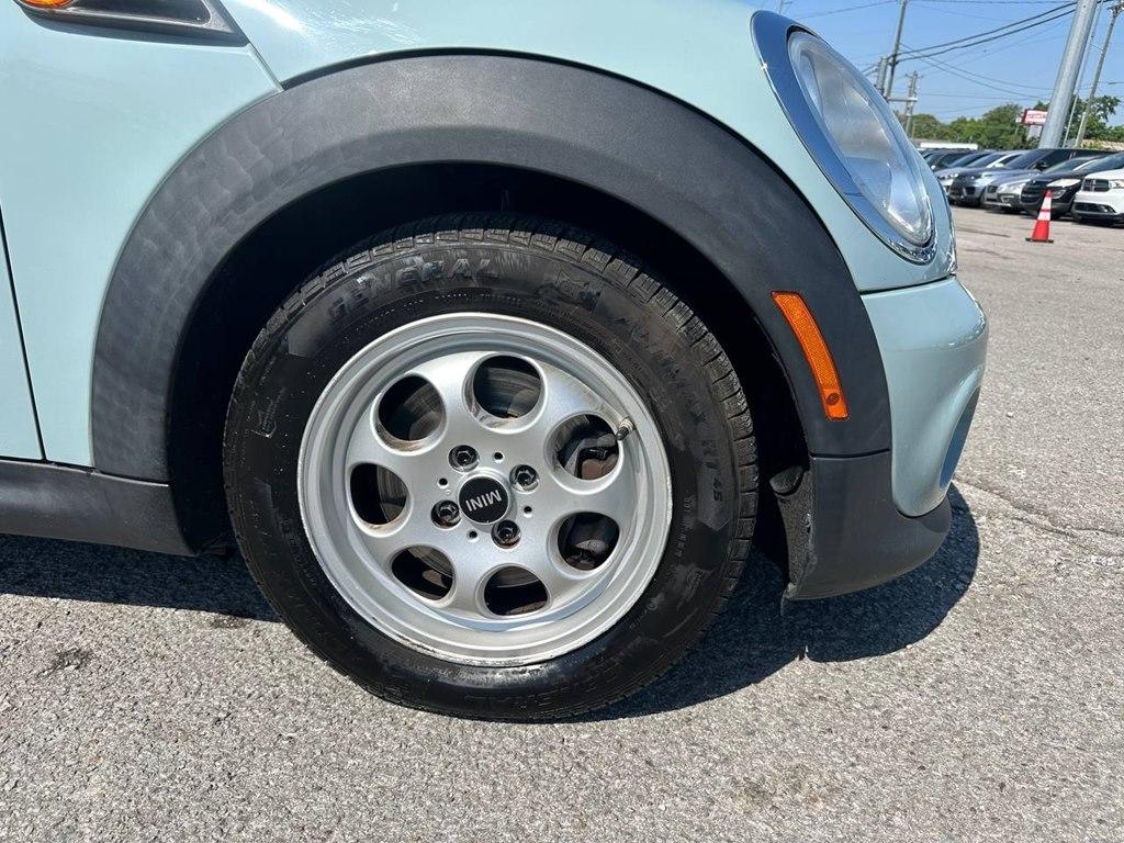 MINI Cooper Hardtop 2dr Cpe 2013