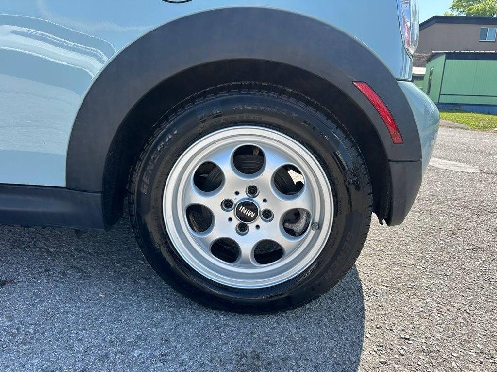 MINI Cooper Hardtop 2dr Cpe 2013