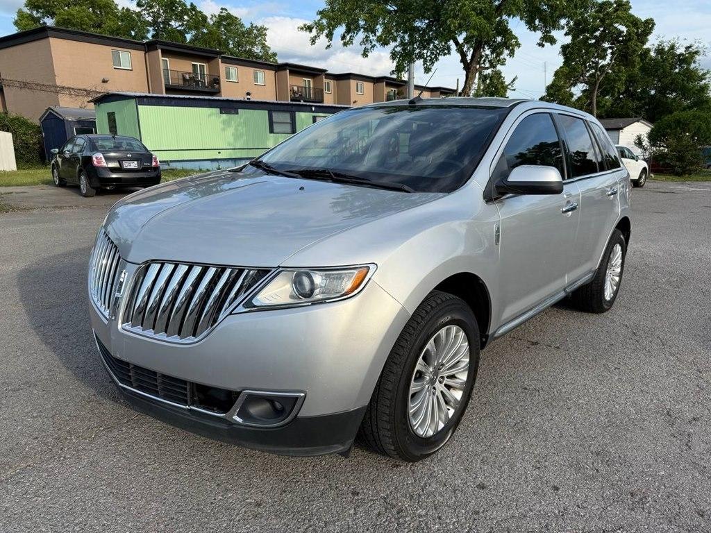 Lincoln MKX FWD 4dr 2011
