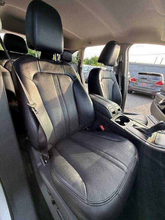 Lincoln MKX FWD 4dr 2011