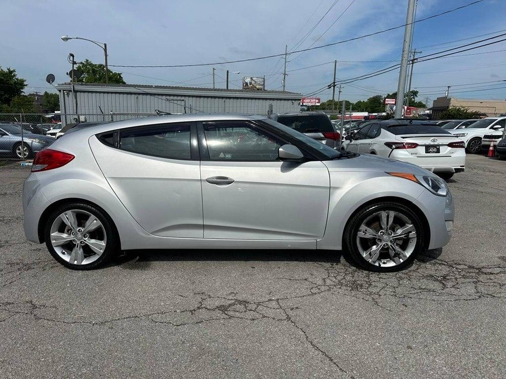 Hyundai Veloster 3dr Cpe Auto 2016