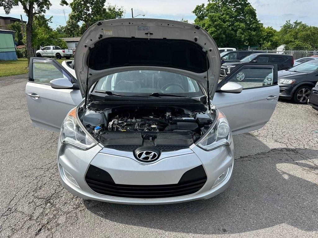 Hyundai Veloster 3dr Cpe Auto 2016