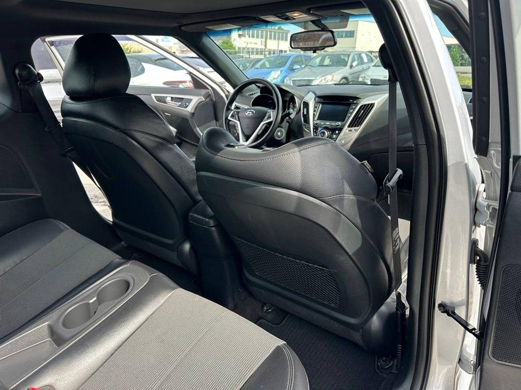 Hyundai Veloster 3dr Cpe Auto 2016