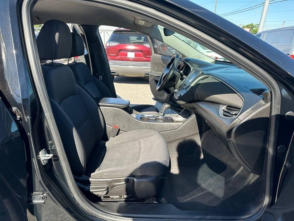 Chevrolet Malibu 4dr Sdn LS w/1LS 2016