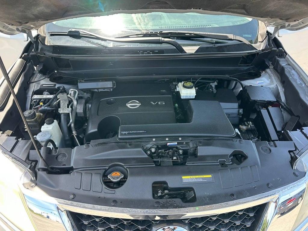 Nissan Pathfinder 4WD 4dr SV 2014