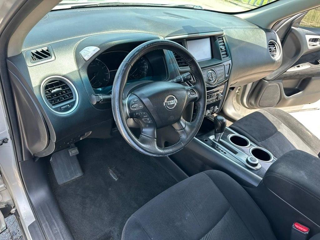 Nissan Pathfinder 4WD 4dr SV 2014