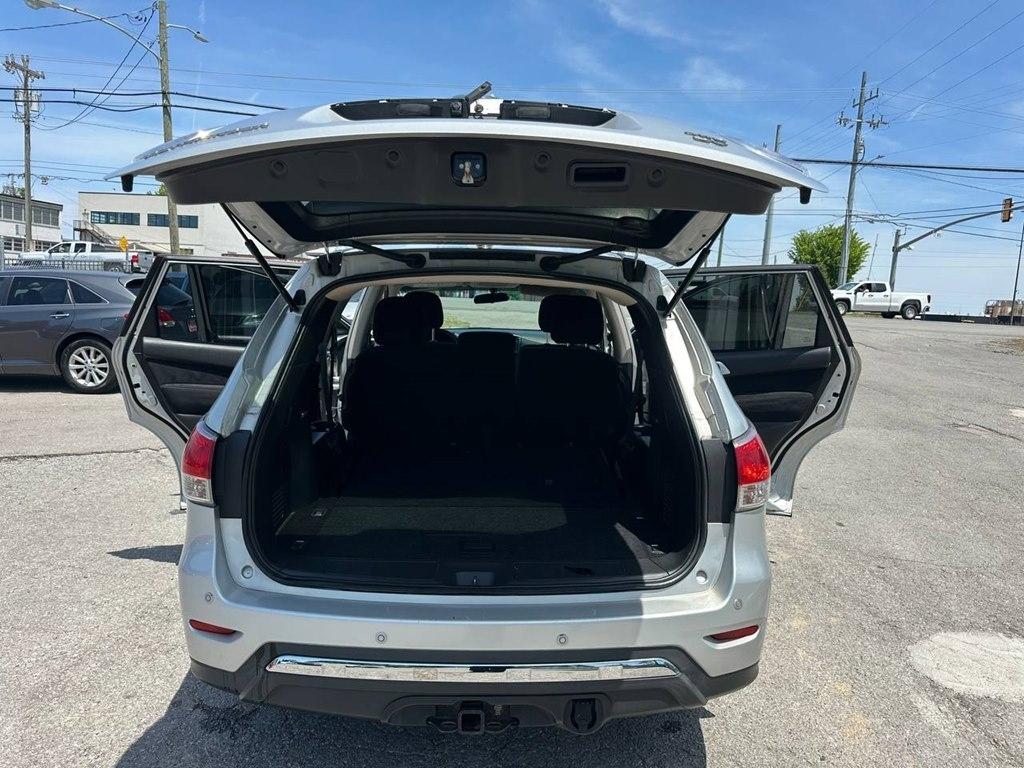 Nissan Pathfinder 4WD 4dr SV 2014