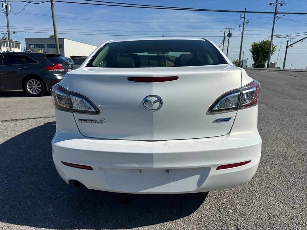 Mazda MAZDA3 4dr Sdn Auto i Sport 2013