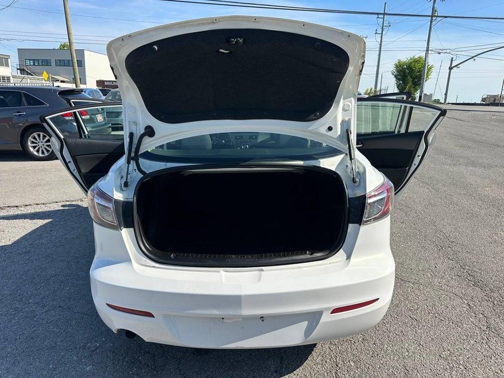 Mazda MAZDA3 4dr Sdn Auto i Sport 2013