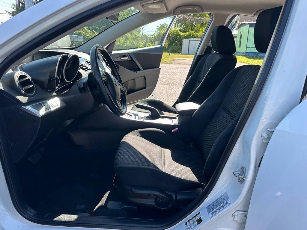 Mazda MAZDA3 4dr Sdn Auto i Sport 2013