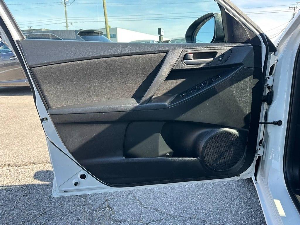 Mazda MAZDA3 4dr Sdn Auto i Sport 2013