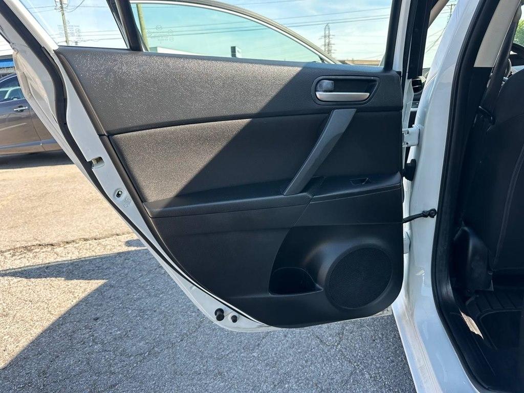 Mazda MAZDA3 4dr Sdn Auto i Sport 2013