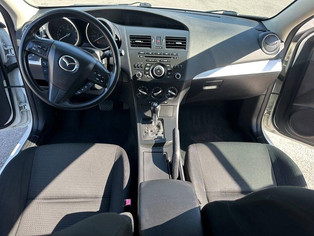 Mazda MAZDA3 4dr Sdn Auto i Sport 2013