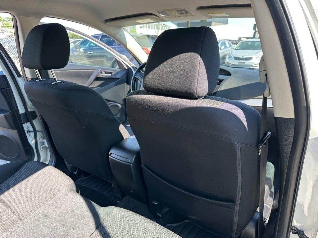 Mazda MAZDA3 4dr Sdn Auto i Sport 2013