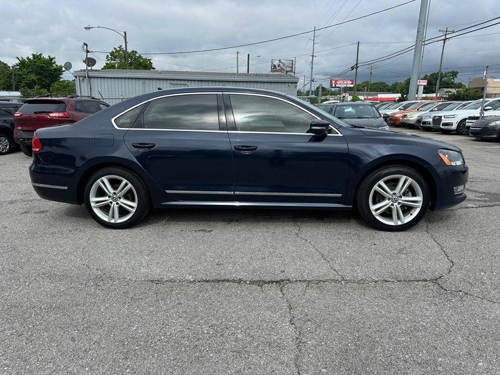 Volkswagen Passat 4dr Sdn 1.8T Auto Sport 2015
