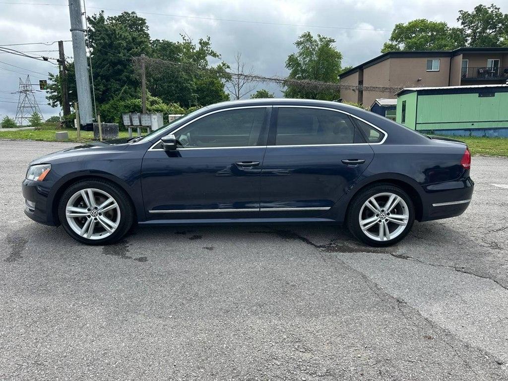 Volkswagen Passat 4dr Sdn 1.8T Auto Sport 2015