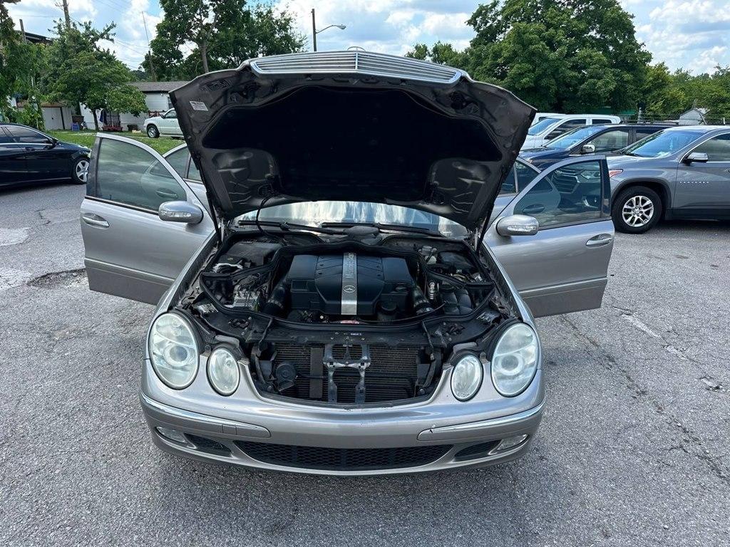 Mercedes-Benz E-Class 4dr Sdn 3.2L 2003