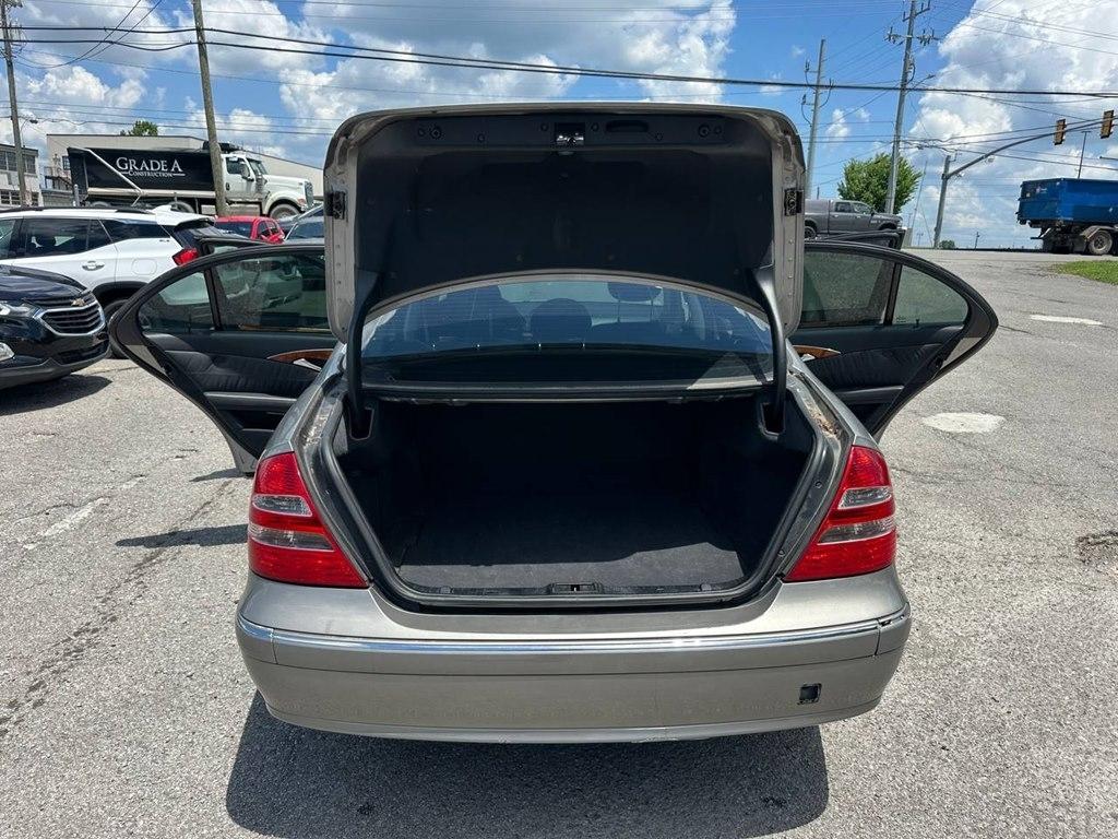 Mercedes-Benz E-Class 4dr Sdn 3.2L 2003