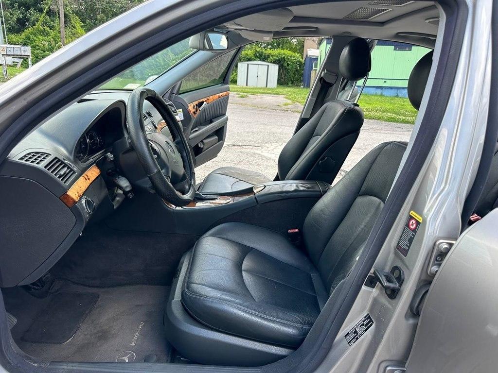 Mercedes-Benz E-Class 4dr Sdn 3.2L 2003