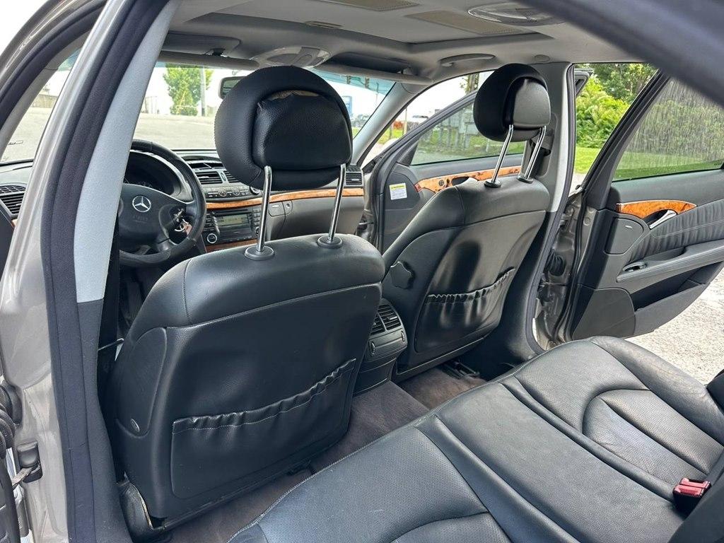 Mercedes-Benz E-Class 4dr Sdn 3.2L 2003