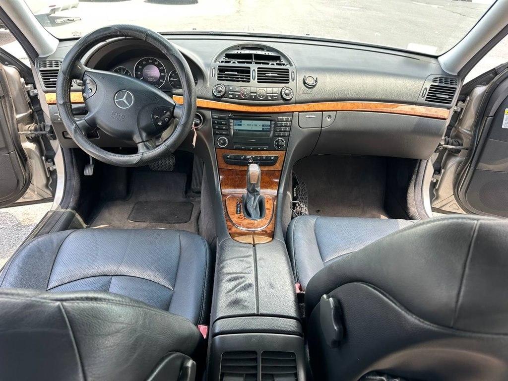 Mercedes-Benz E-Class 4dr Sdn 3.2L 2003