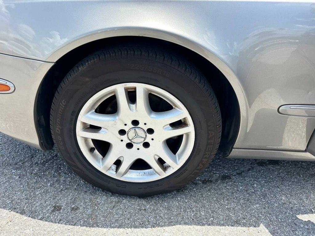 Mercedes-Benz E-Class 4dr Sdn 3.2L 2003