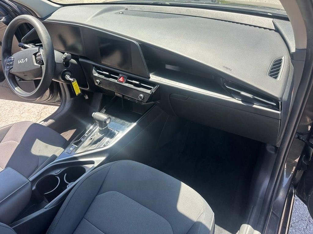 Kia Niro LX FWD 2023