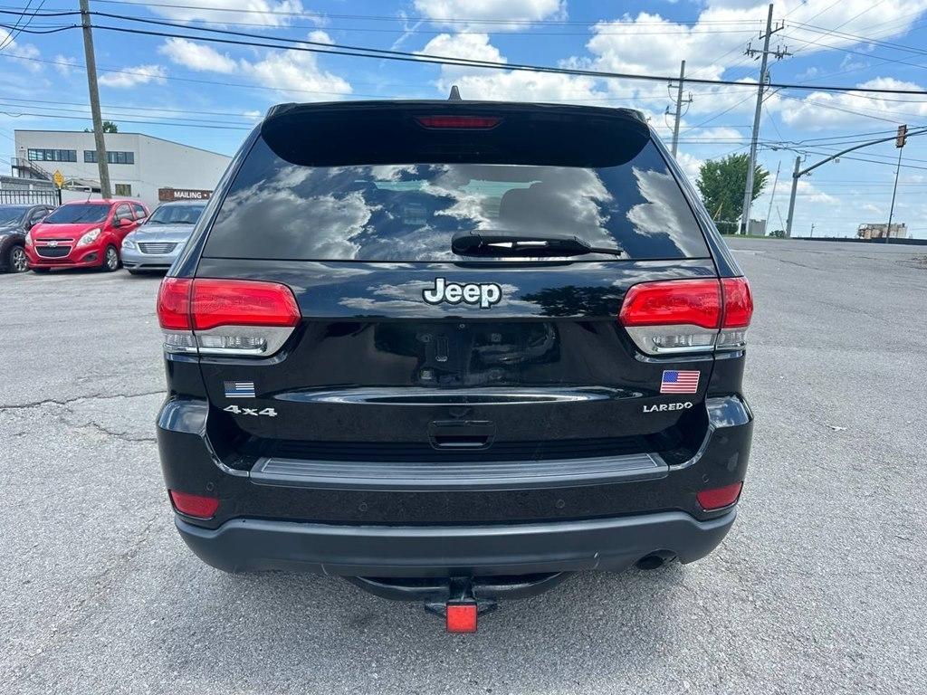 Jeep Grand Cherokee Laredo 4x4 2017