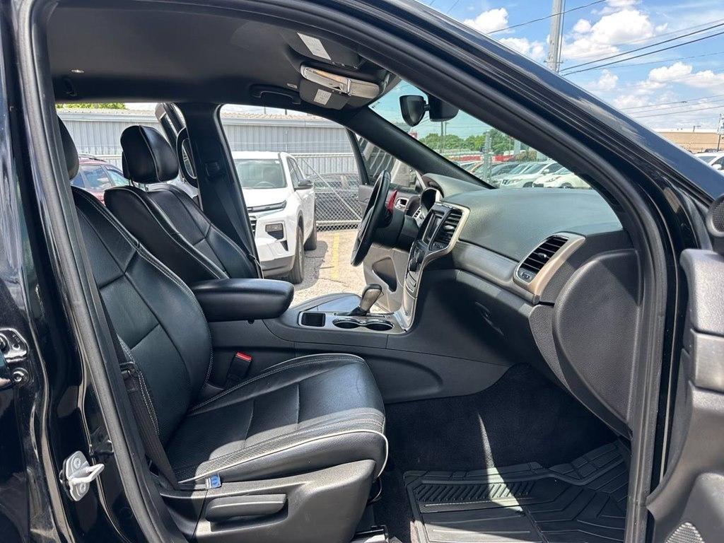 Jeep Grand Cherokee Laredo 4x4 2017