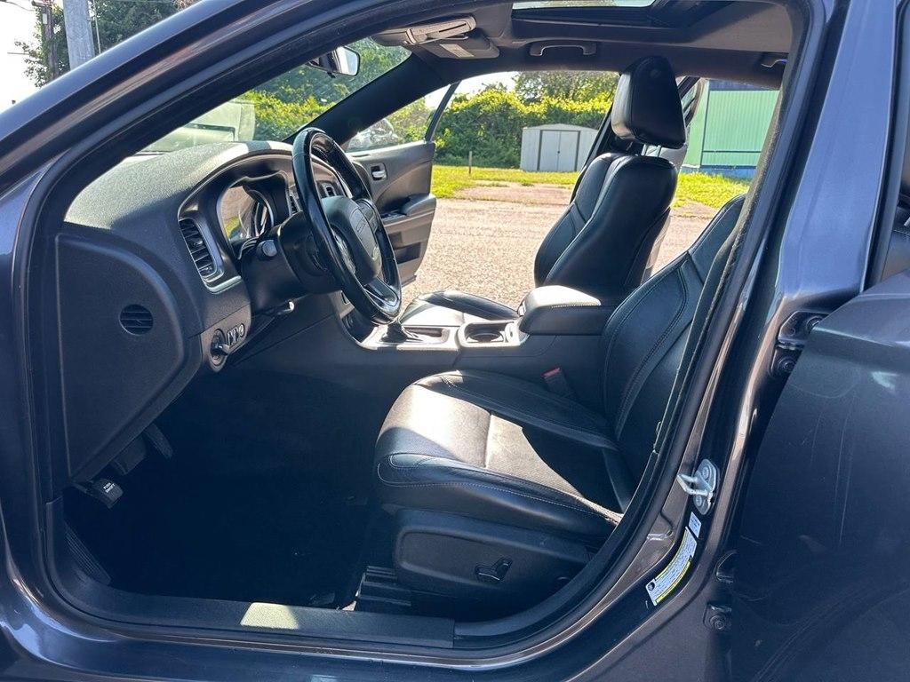 Dodge Charger SXT RWD 2020