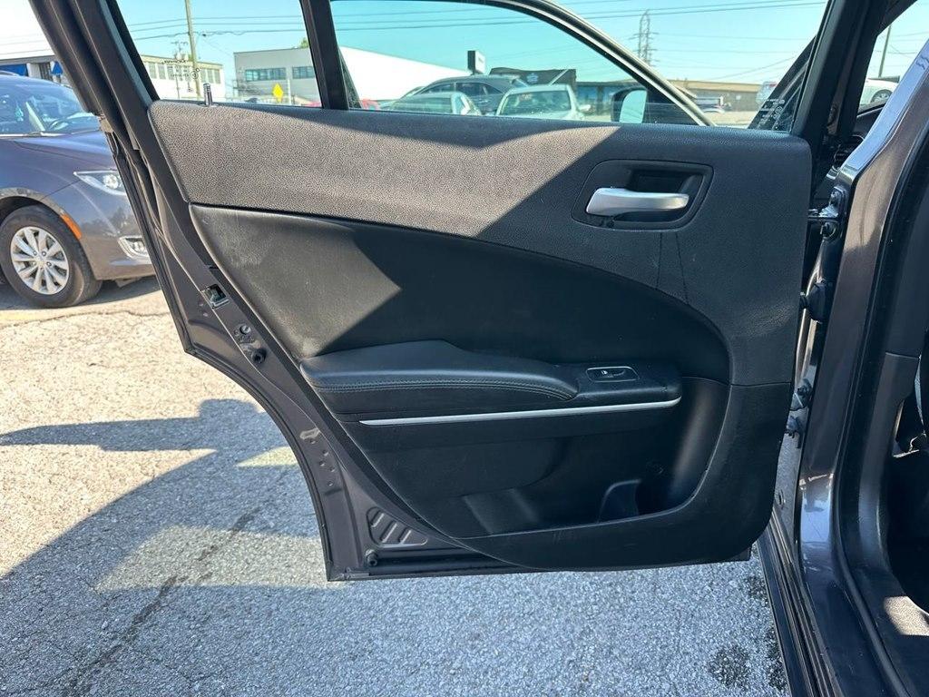 Dodge Charger SXT RWD 2020