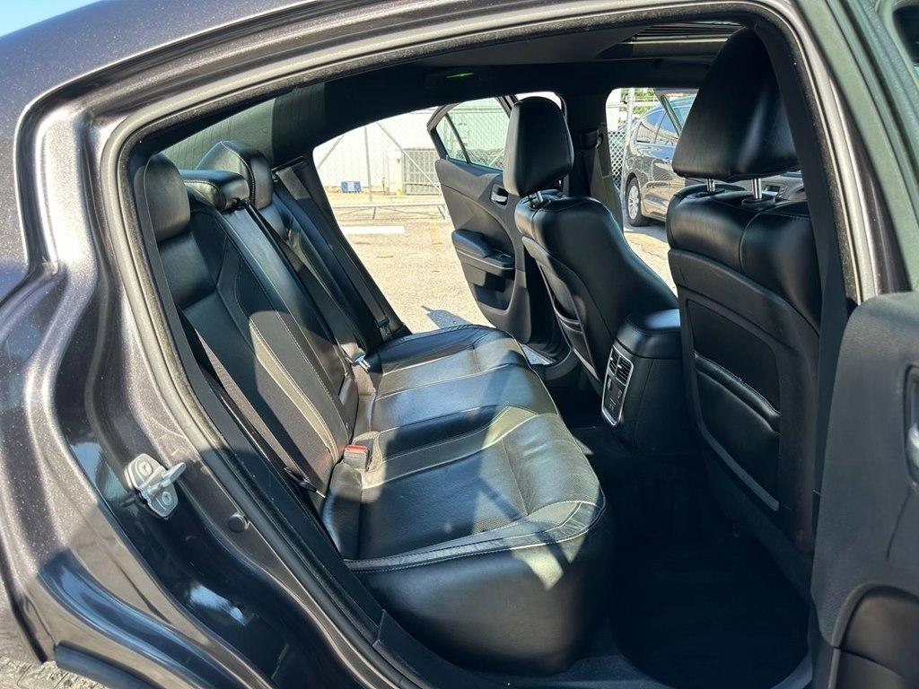Dodge Charger SXT RWD 2020