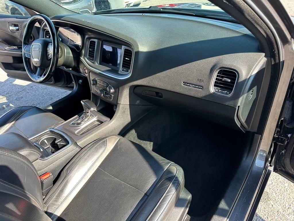 Dodge Charger SXT RWD 2020