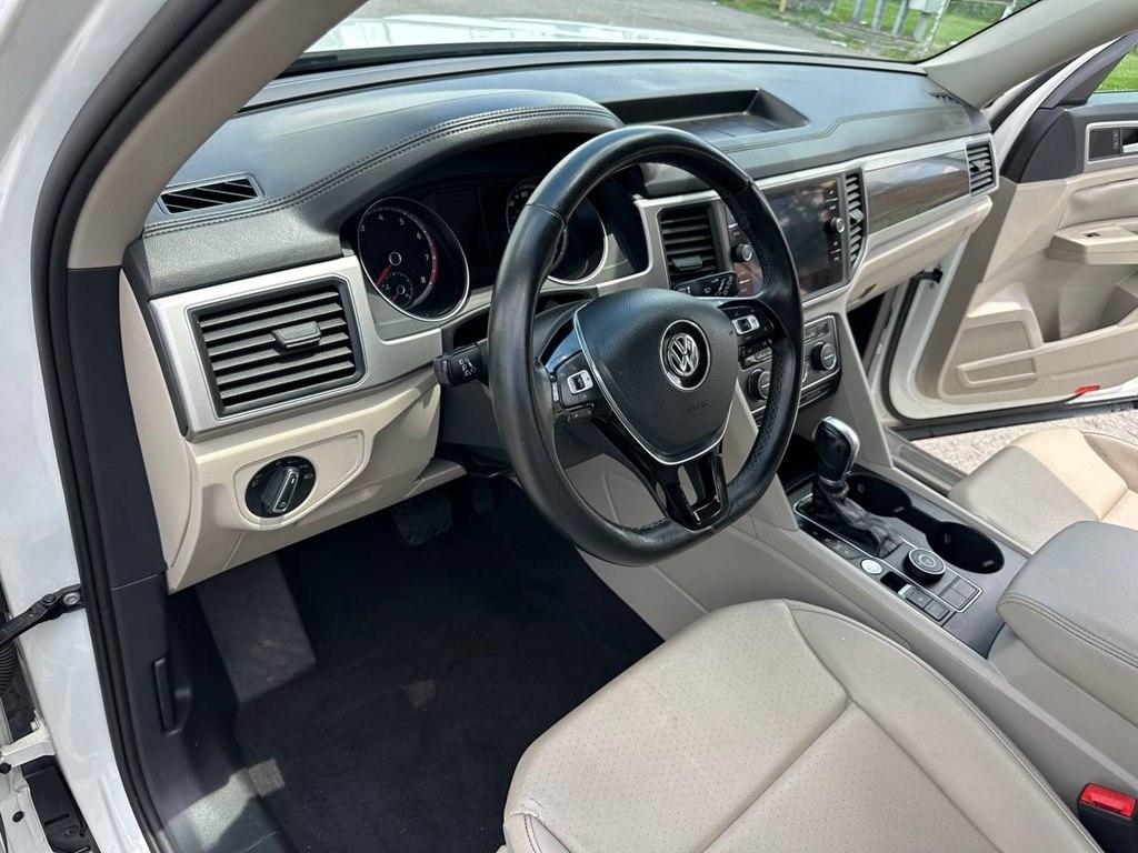 Volkswagen Atlas 3.6L V6 SE w/Technology 4MOTION 2019