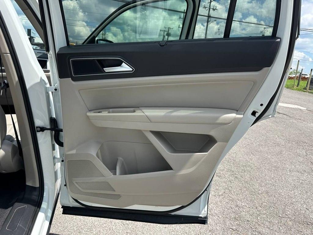 Volkswagen Atlas 3.6L V6 SE w/Technology 4MOTION 2019
