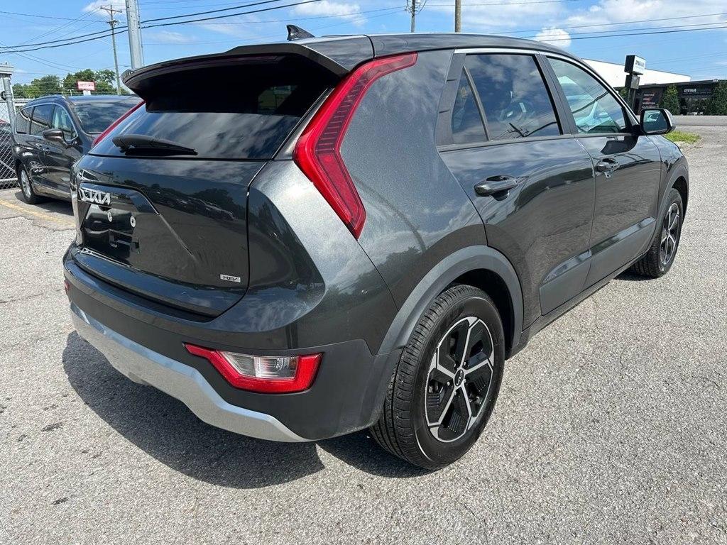 Kia Niro LX FWD 2023