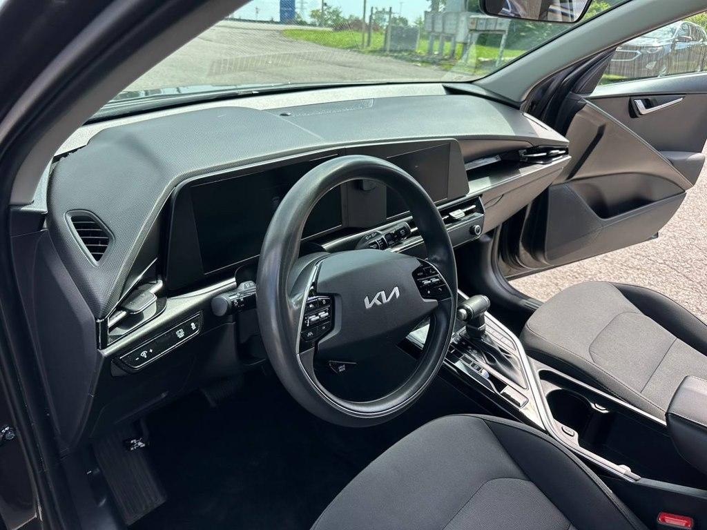 Kia Niro LX FWD 2023