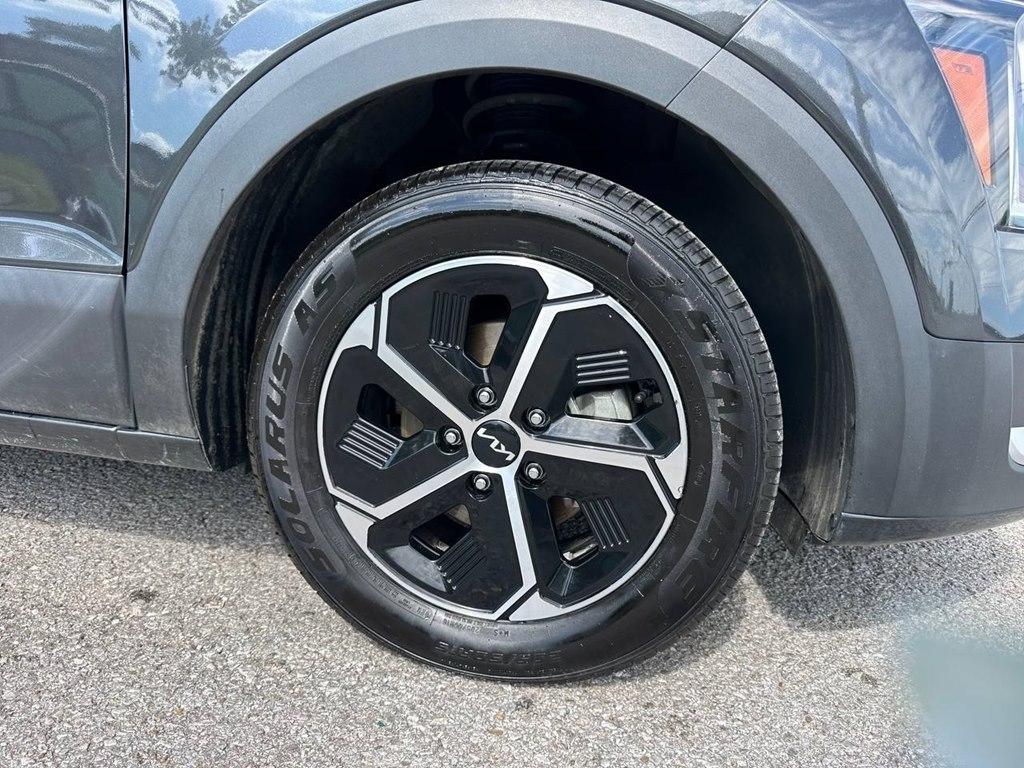 Kia Niro LX FWD 2023