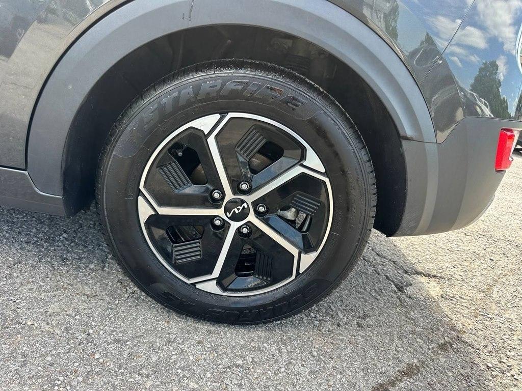 Kia Niro LX FWD 2023