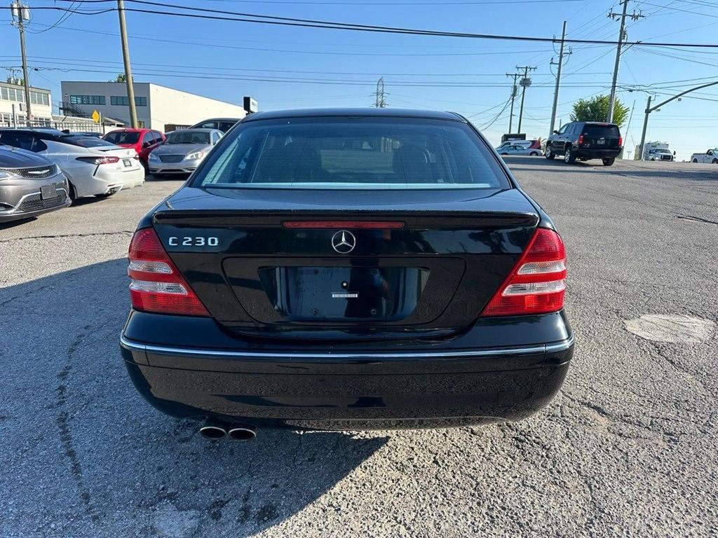 Mercedes-Benz C-Class 4dr Sdn 2.5L Sport RWD 2007