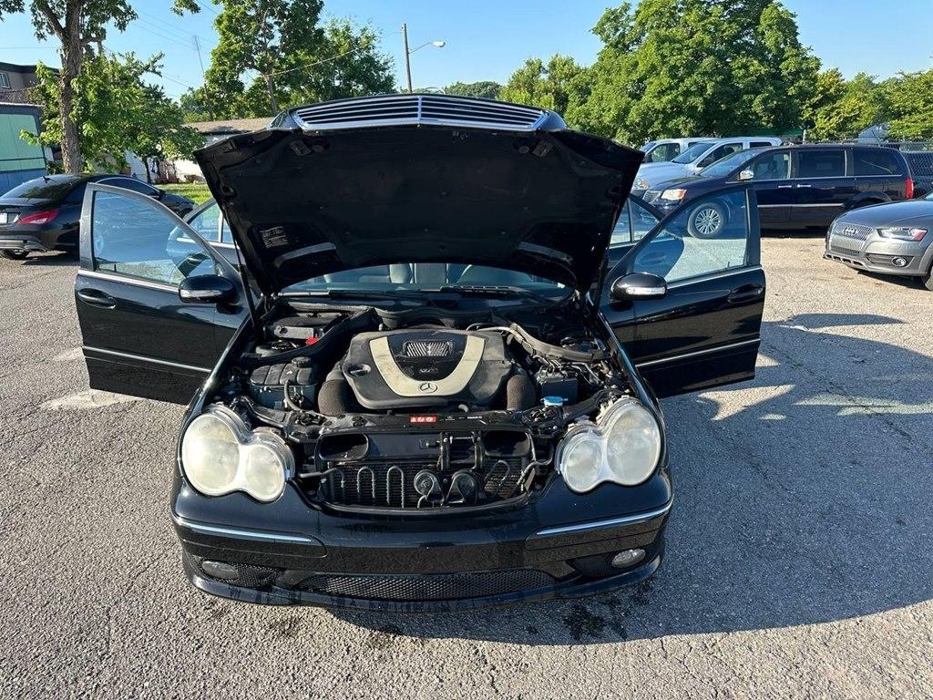 Mercedes-Benz C-Class 4dr Sdn 2.5L Sport RWD 2007