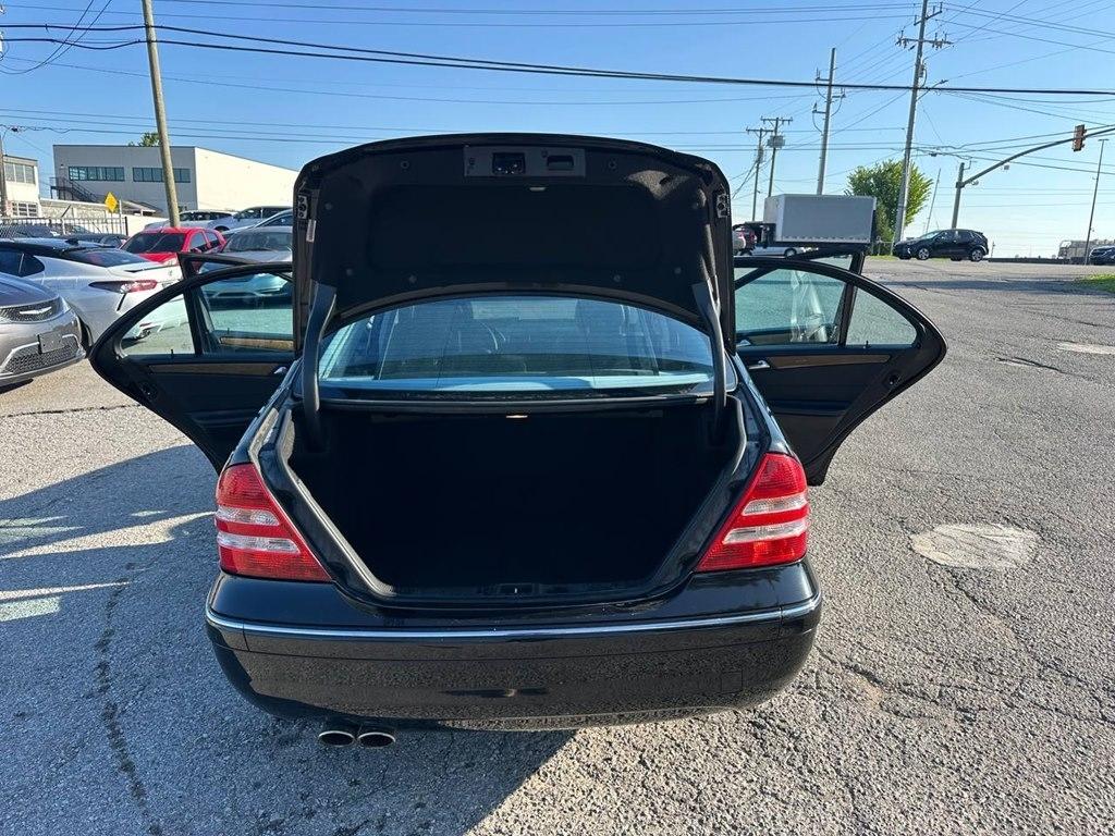 Mercedes-Benz C-Class 4dr Sdn 2.5L Sport RWD 2007
