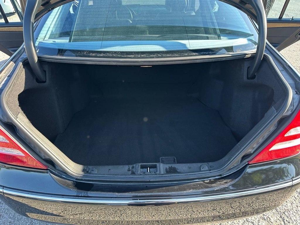 Mercedes-Benz C-Class 4dr Sdn 2.5L Sport RWD 2007