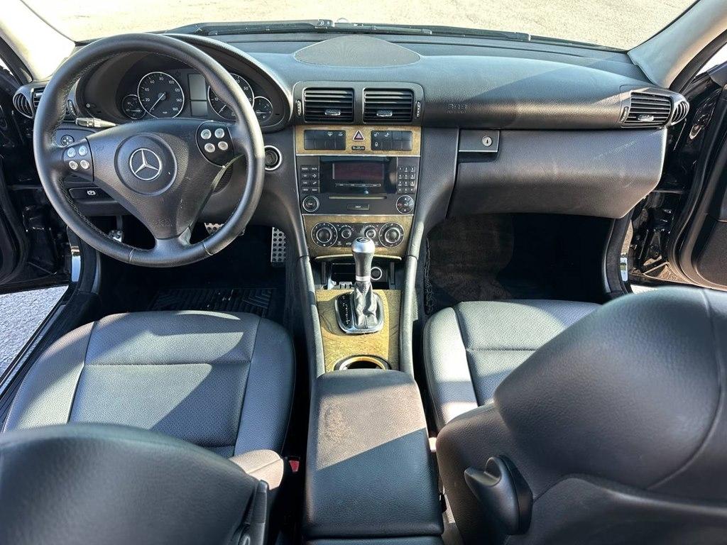 Mercedes-Benz C-Class 4dr Sdn 2.5L Sport RWD 2007