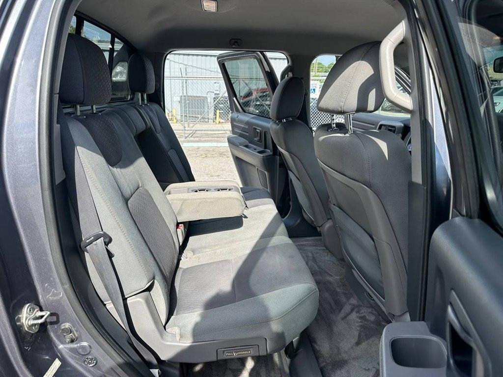 Honda Ridgeline 4WD Crew Cab RTS 2014