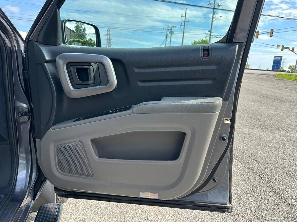Honda Ridgeline 4WD Crew Cab RTS 2014